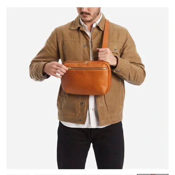 NWT Parker Clay leather sling bag - Picture 5 of 13